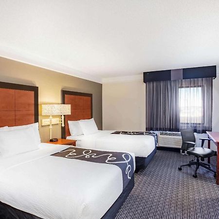 La Quinta By Wyndham Houston Baytown East Hotel Buitenkant foto