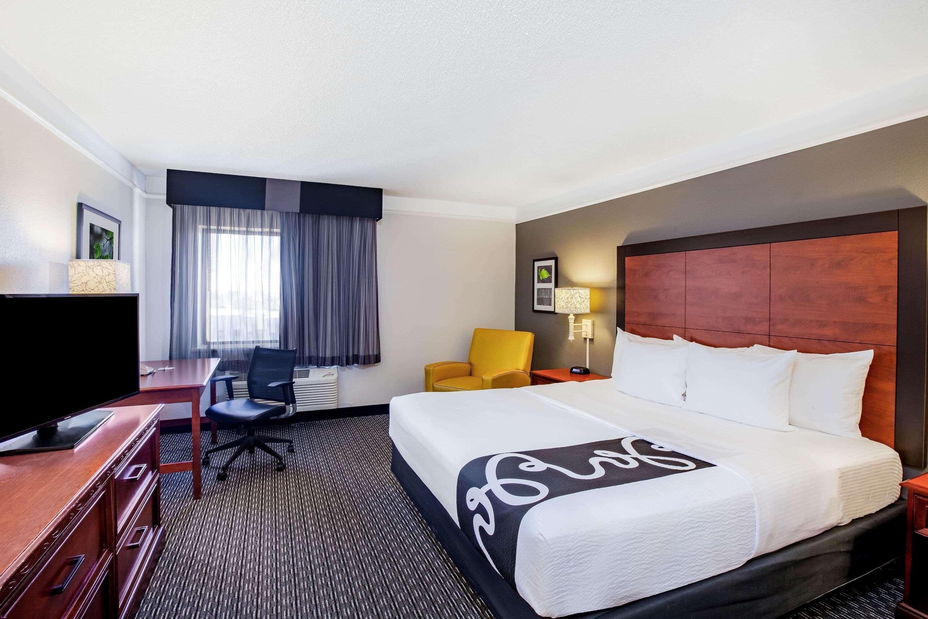 La Quinta By Wyndham Houston Baytown East Hotel Buitenkant foto
