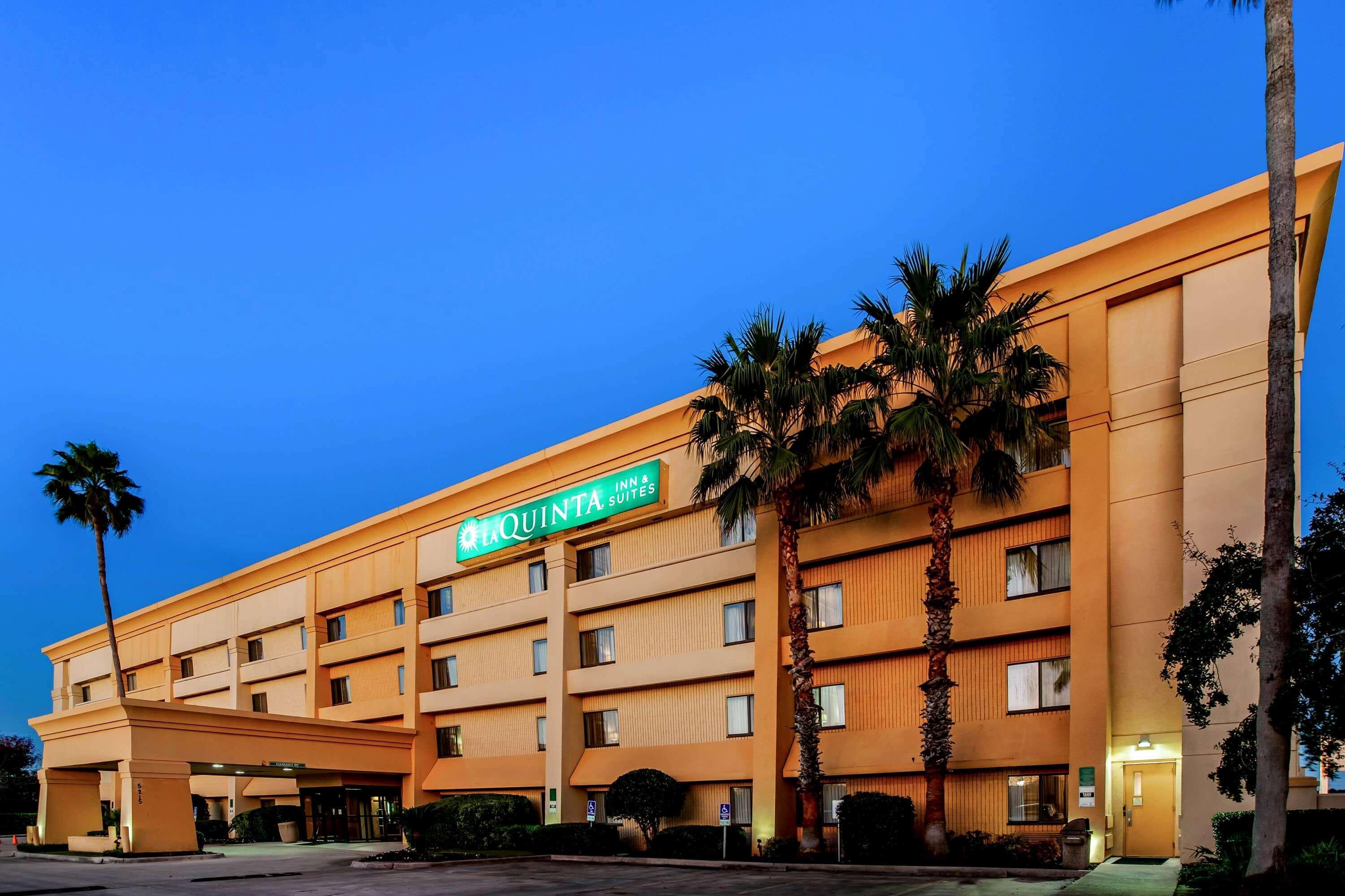La Quinta By Wyndham Houston Baytown East Hotel Buitenkant foto